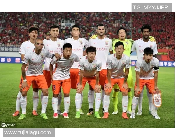 富力与绿城激战正酣精彩直播全程回顾与赛后分析